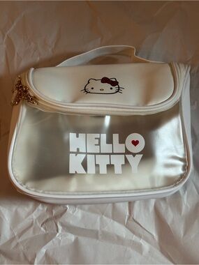 Hello Kitty Cream and White Mesh Cosmetic Pouch